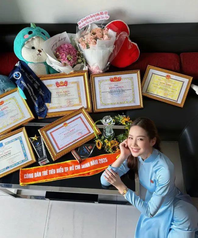 Theo GMNC: Hoa hậu Bảo Ngọc, cô liên tục nhận được phản ánh từ khán giả về những trang mạng sử dụng trái phép hình ảnh, tên tuổi